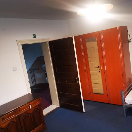 Enjoy Hostel Kolozsvár Kültér fotó