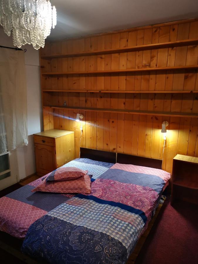 Enjoy Hostel Kolozsvár Szoba fotó